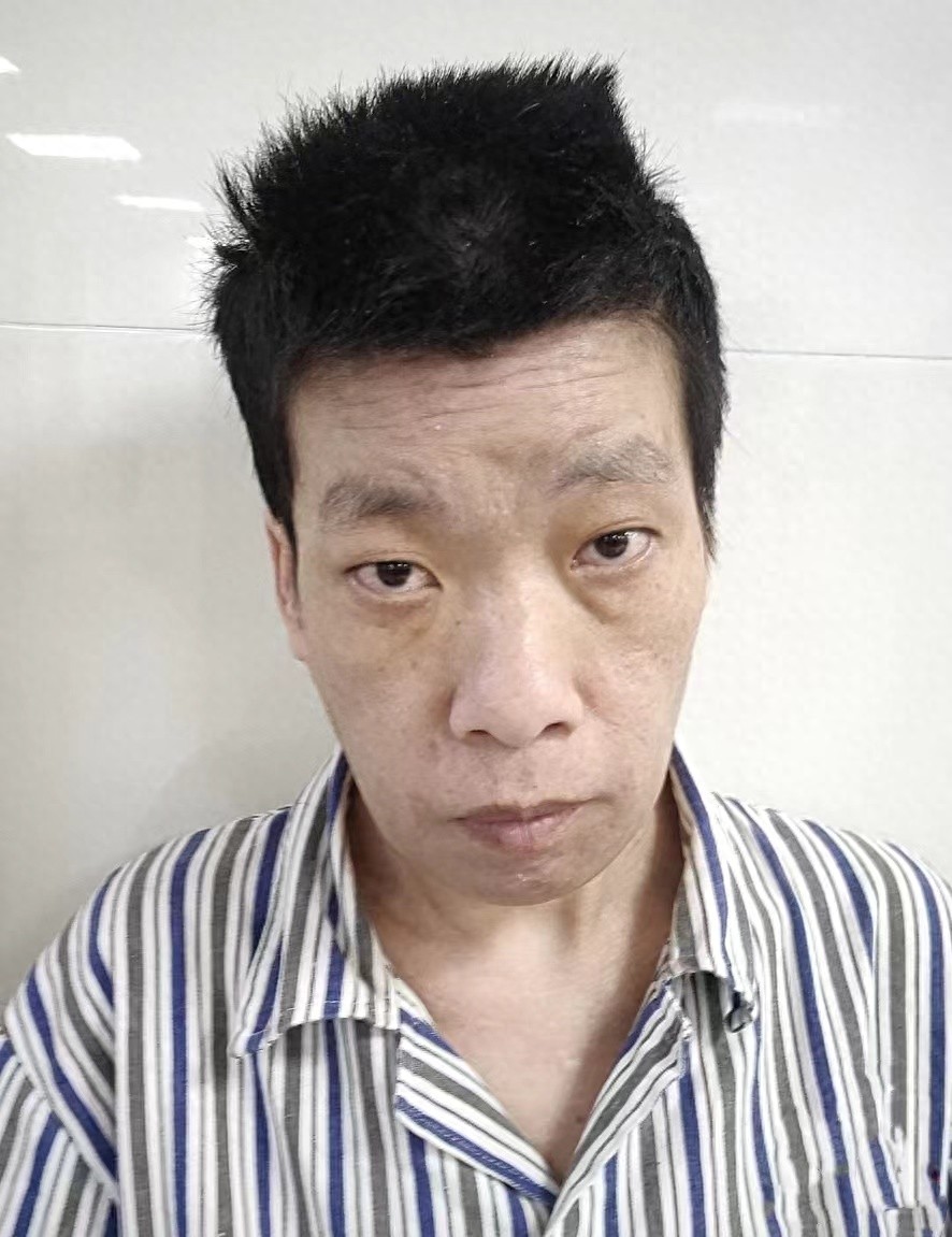 走失者照片 天津市寻亲：中年女子被救助，高1米...