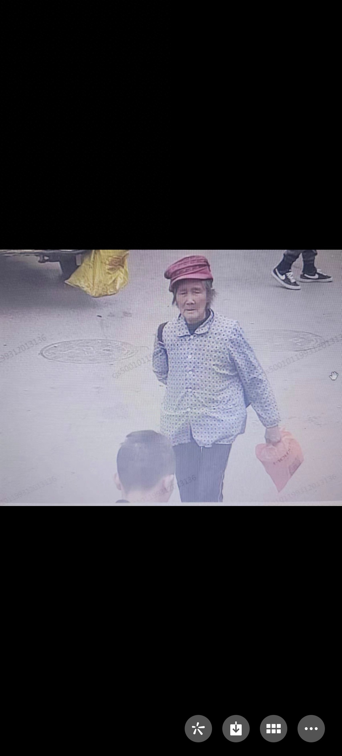 走失者照片 重庆市寻人：八旬老太走失，高1米5...