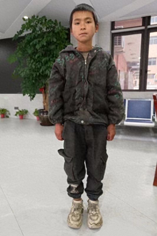 走失者照片 温州市寻亲：13岁男孩被救助，自述...
