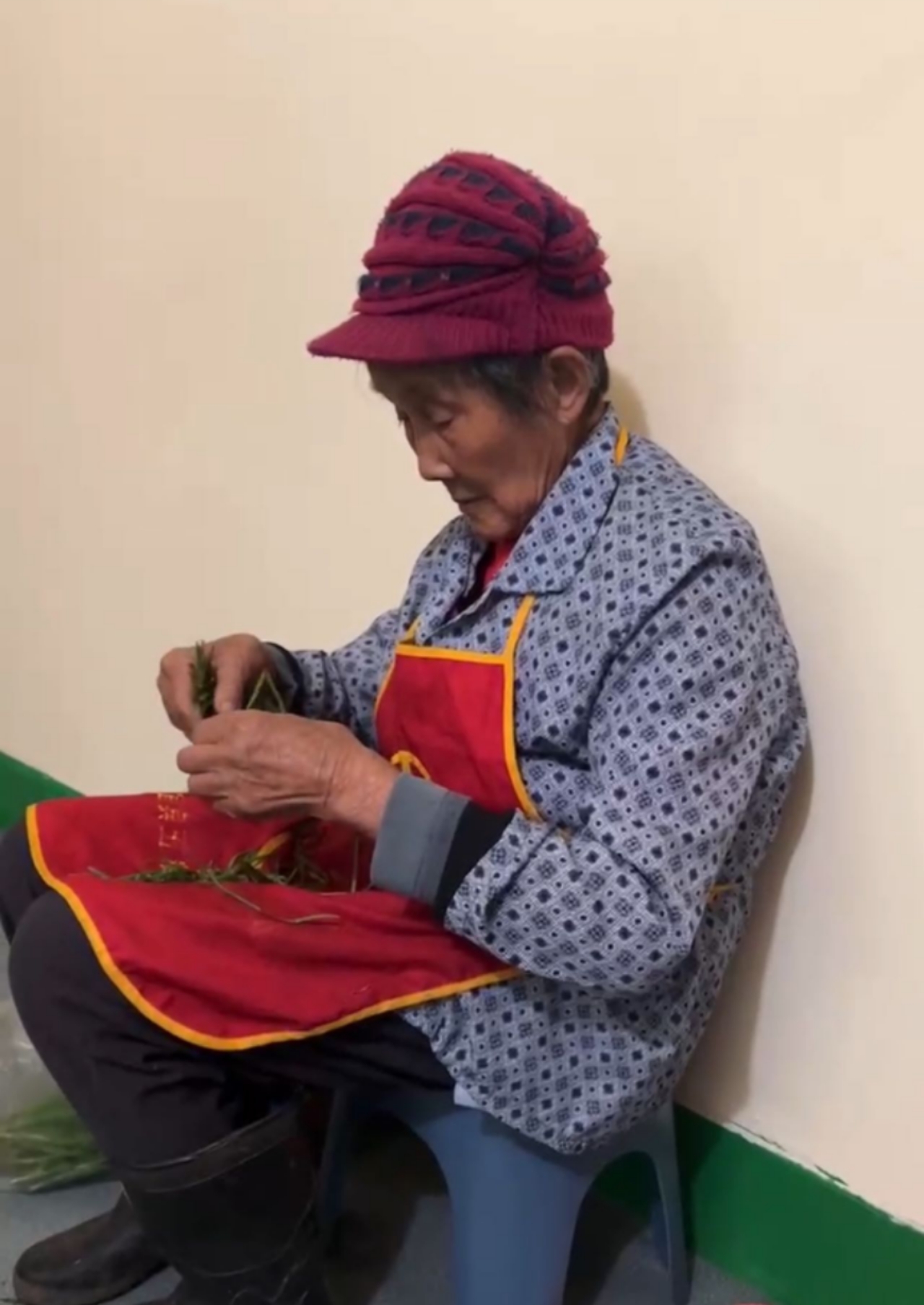 走失者照片 重庆市寻人：八旬老太走失，高1米5...