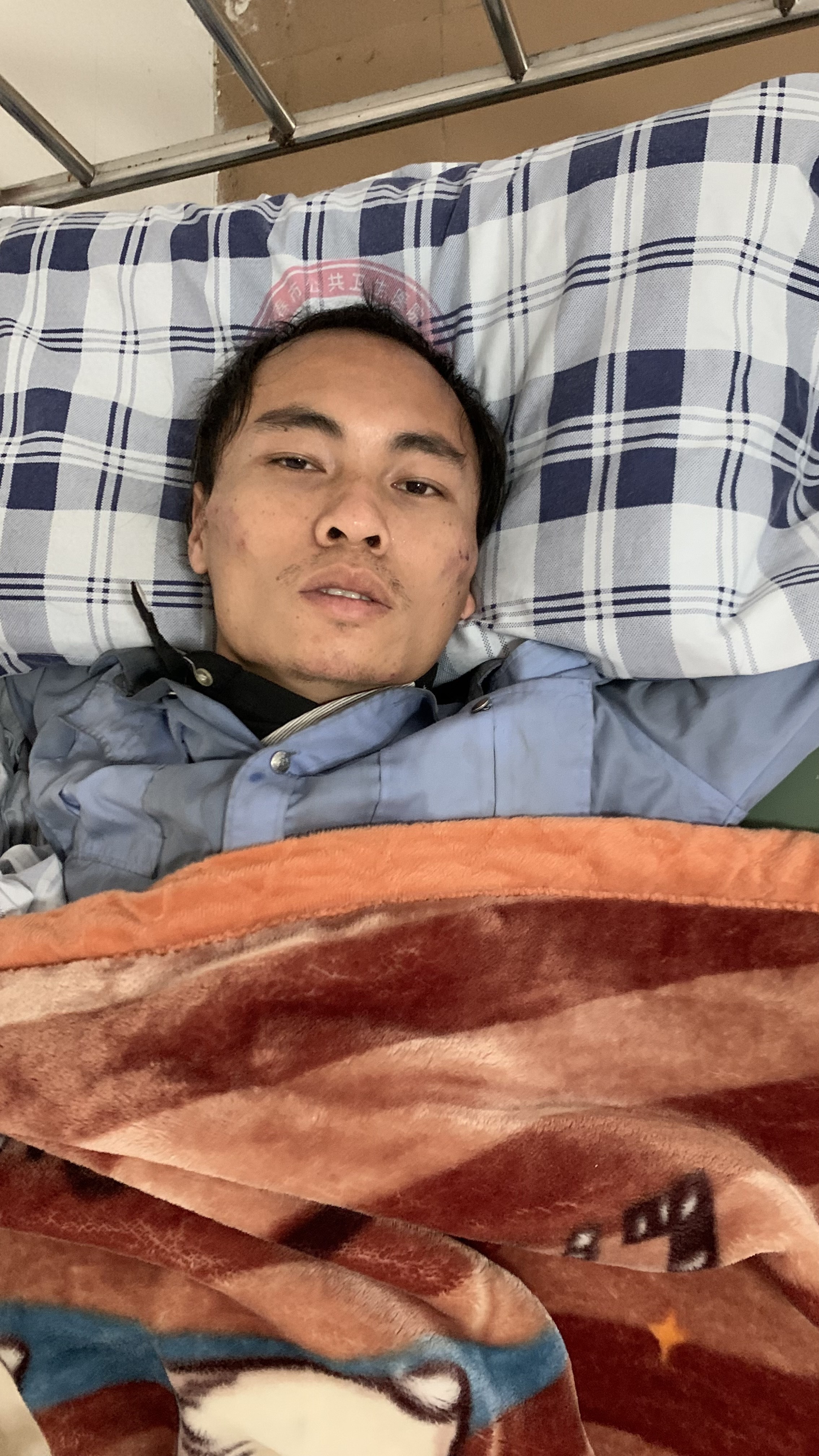 走失者照片 阳江市阳春市急寻：青年男子被救助，...