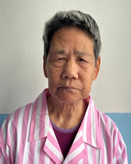 走失者照片 北京市寻亲：五旬女子被救助，高1米...