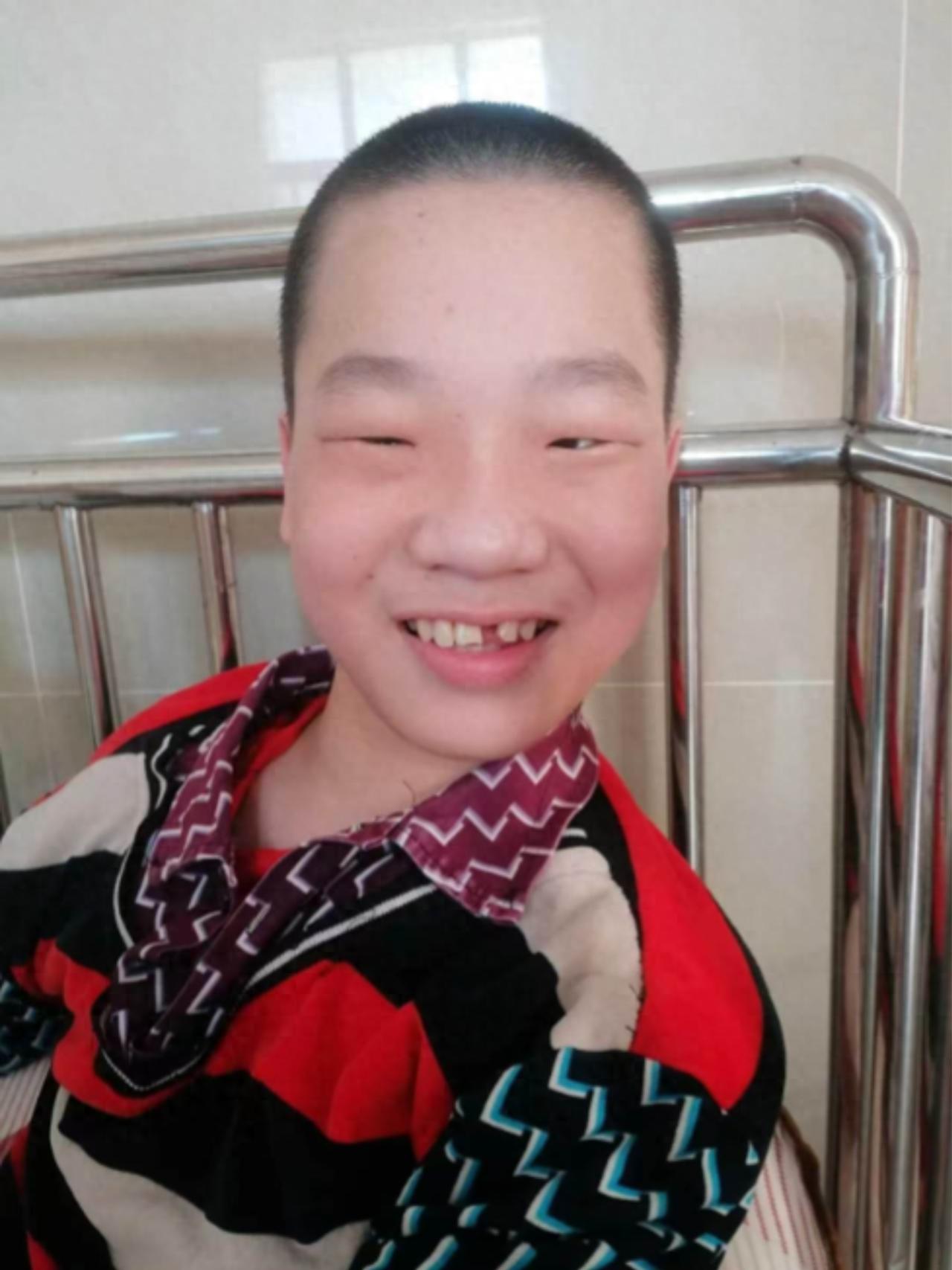 走失者照片 珠海市寻亲：13岁男孩被救助，肤色...