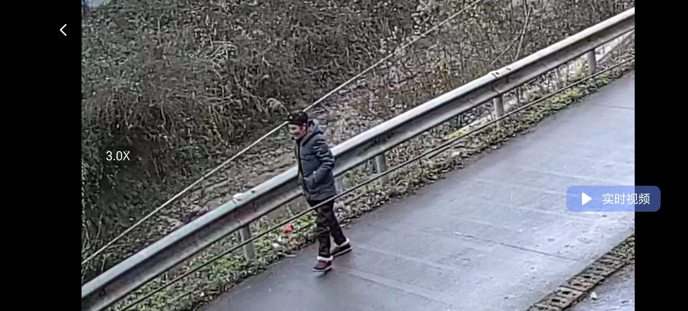 走失者照片 雅安市急寻：七旬老太走失，穿绿色外...