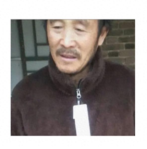 走失者照片 驻马店市寻人：七旬老人走失，穿青灰...