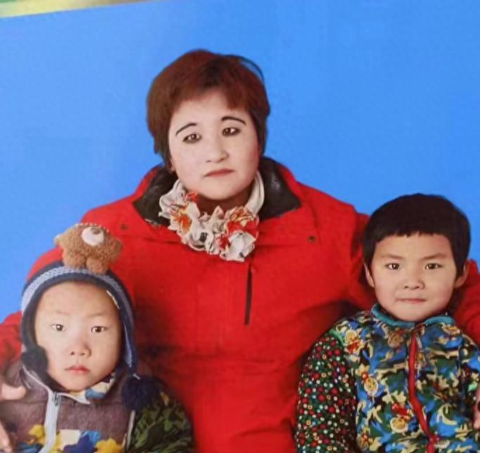 走失者照片 菏泽市寻人：青年女子走失，患精神障...