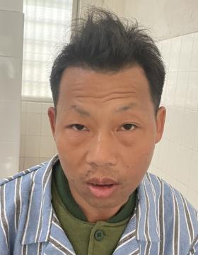 走失者照片 广州市寻亲：中年男子被救助，高1米...