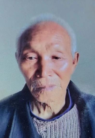 走失者照片 株洲市寻人：八旬老人走失，穿红色雨...