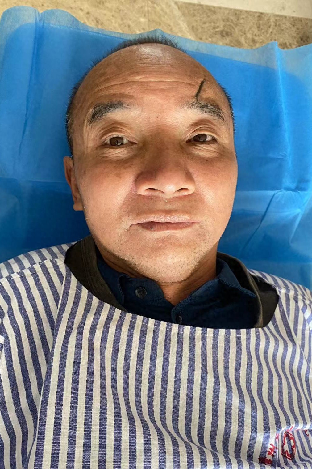 走失者照片 海口寻亲：五旬男子被救助，自述叫谭...