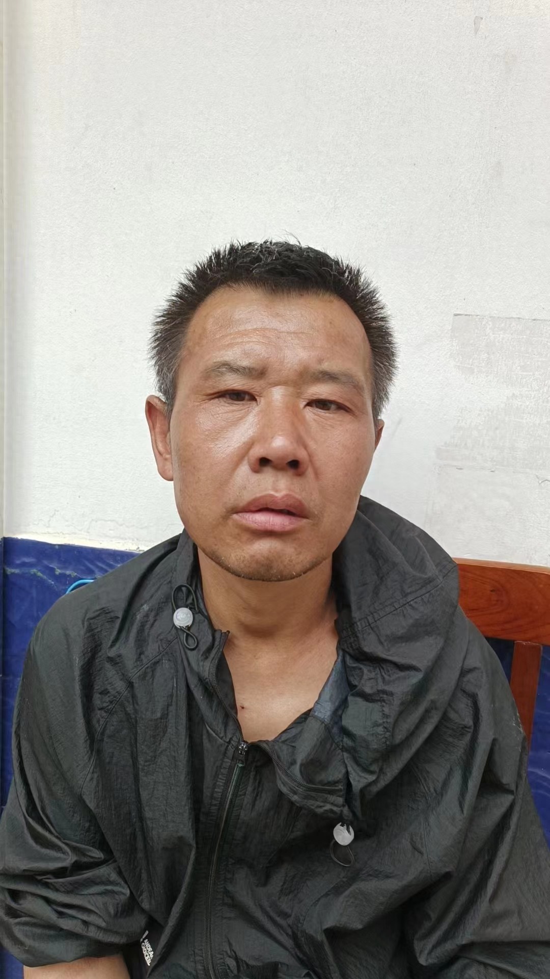 走失者照片 三亚市寻亲：中年男子被救助，经查名...