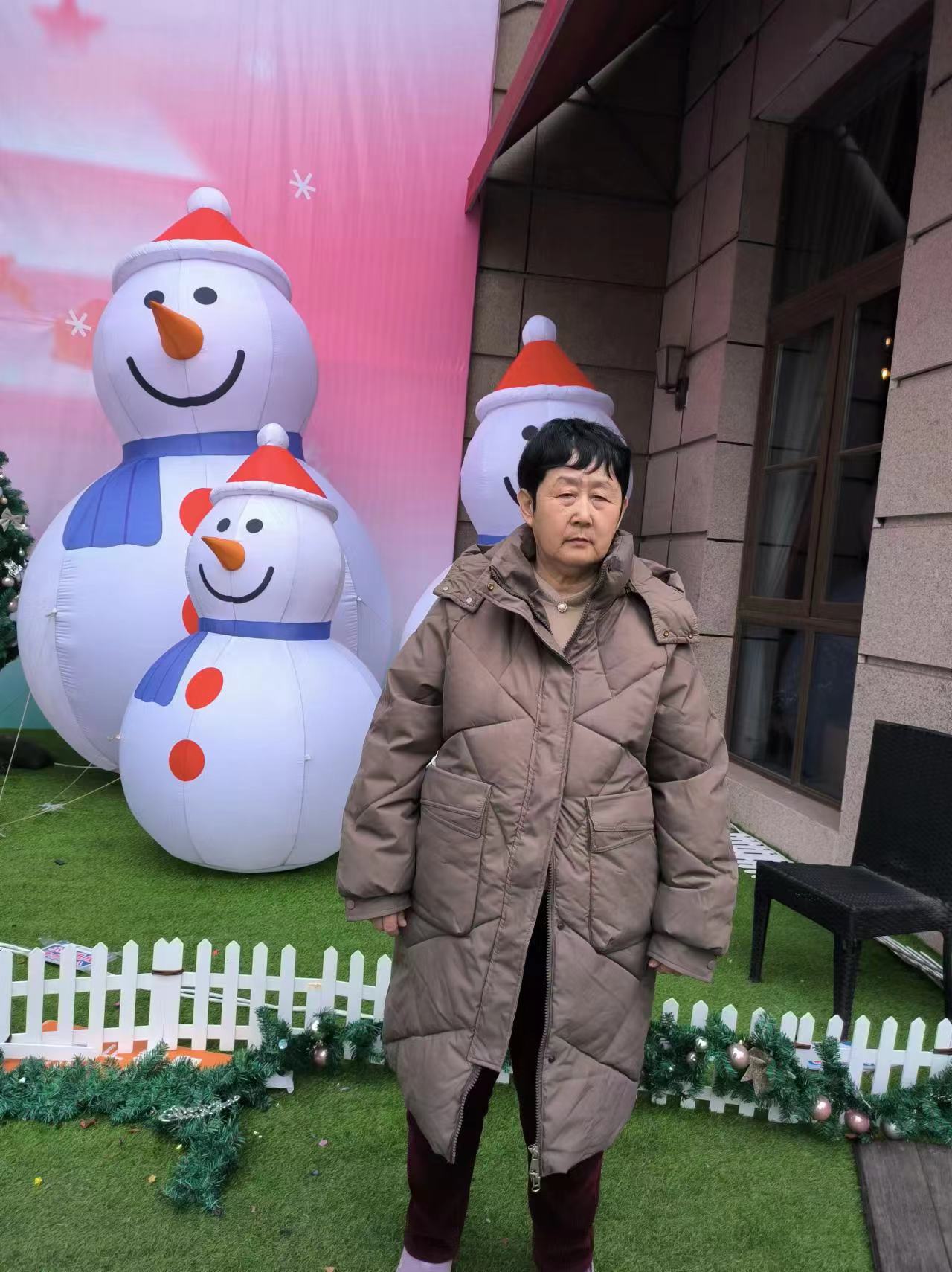 走失者照片 青岛市急寻：六旬老太走失，患精神障...
