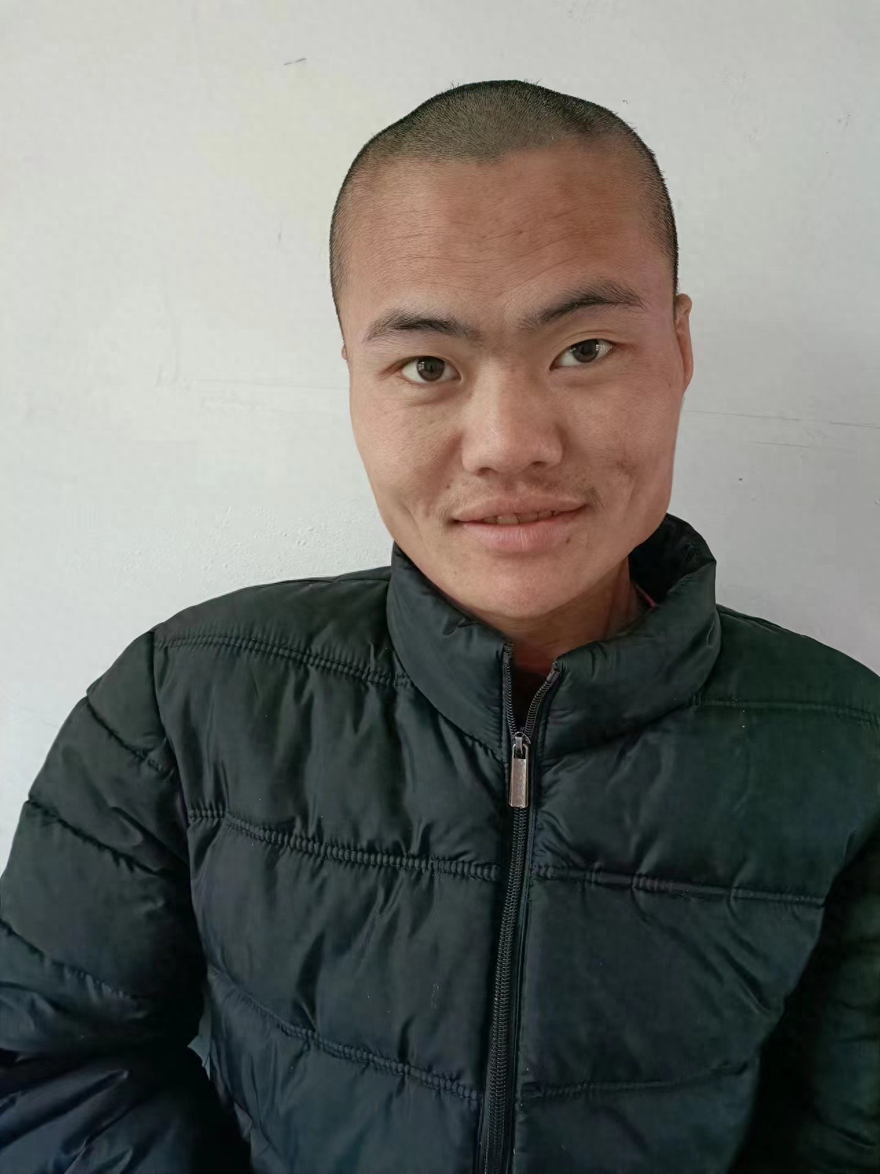 走失者照片 朝阳市北票市寻亲：青年男子被救助，...