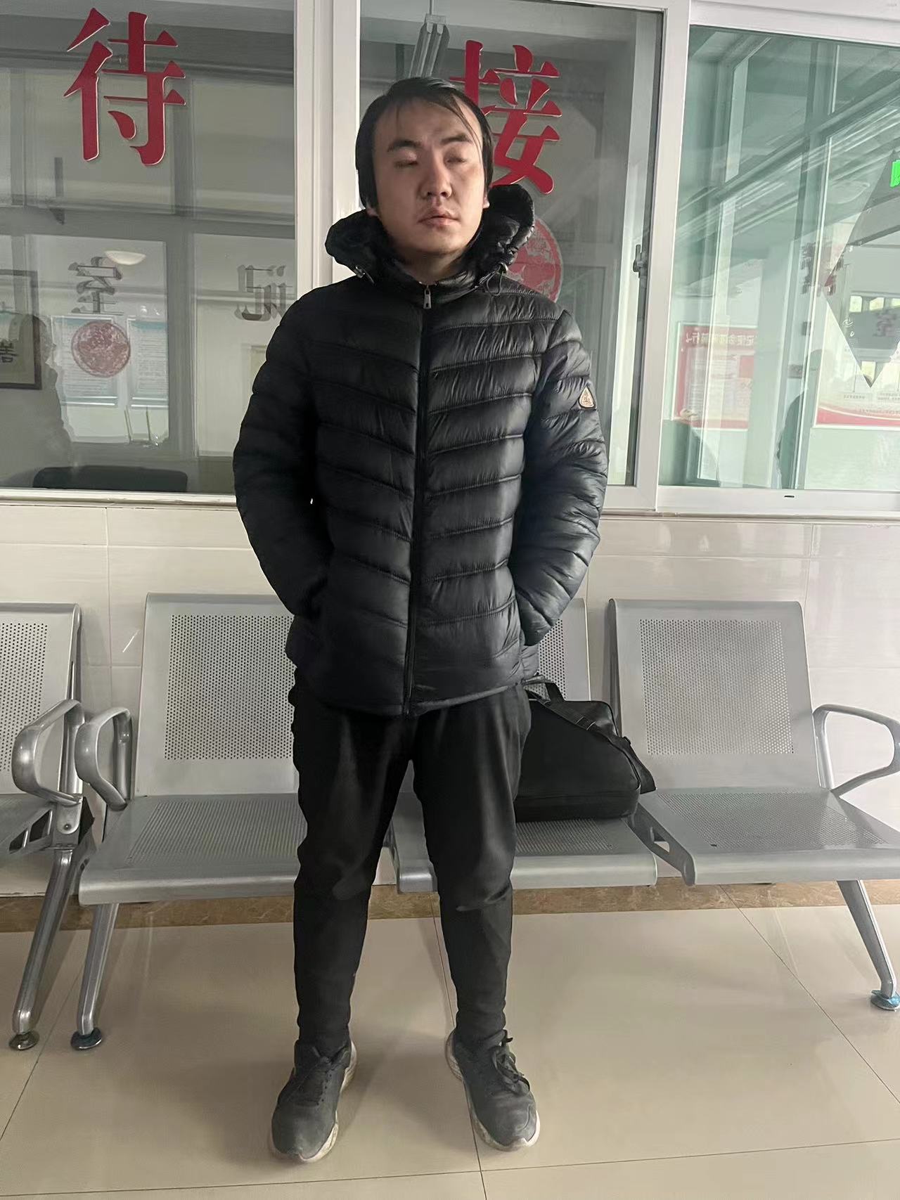 走失者照片 济宁市寻亲：中年男子被救助，自述叫...