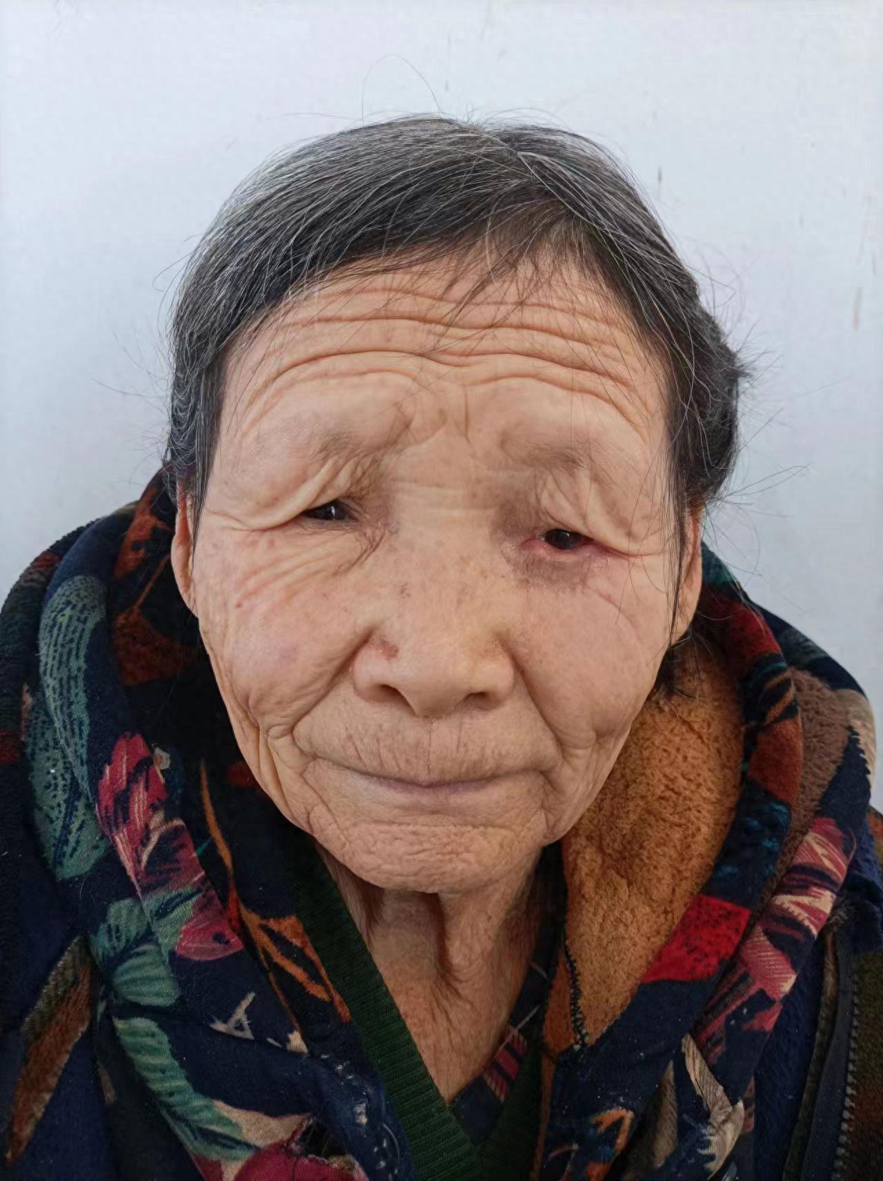 走失者照片 临沂市寻亲：七旬老太被救助，高约1...