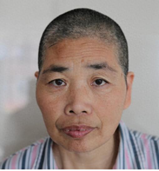 走失者照片 菏泽市寻亲：中年女子被救助，疑似精...