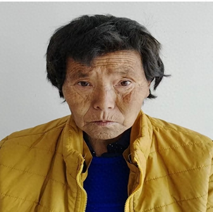 走失者照片 定西市寻亲：五旬女子被救助，高1米...