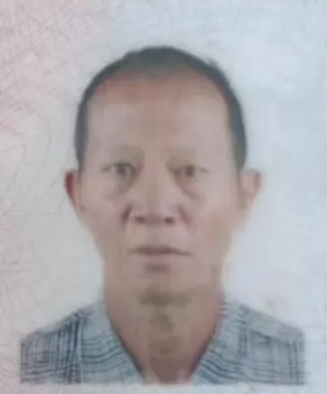 走失者照片 泉州市寻人：六旬老人走失，戴棒球帽...
