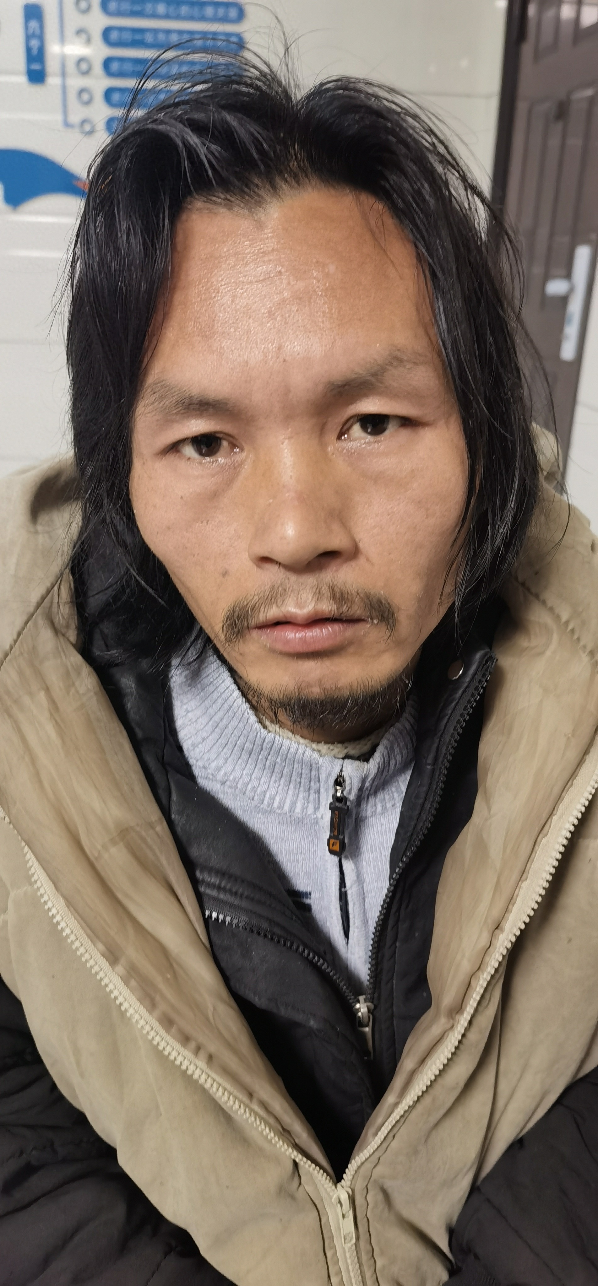 走失者照片 怀化市寻亲：中年男子被救助，云贵川...
