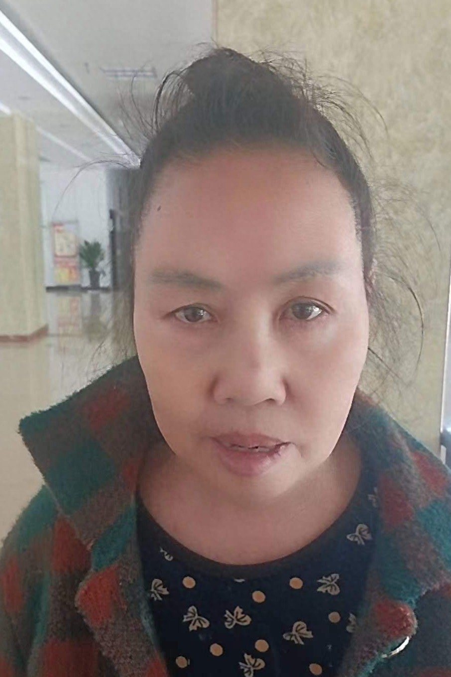 走失者照片 南阳市寻亲：五旬女子被救助，高1米...