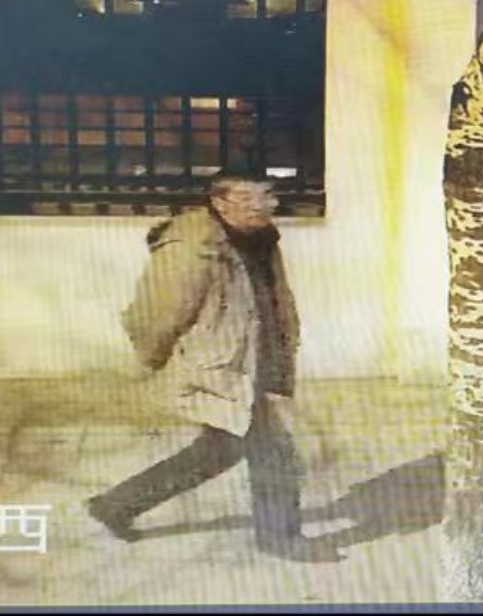走失者照片 北京市急寻：六旬老人走失，患脑血栓...