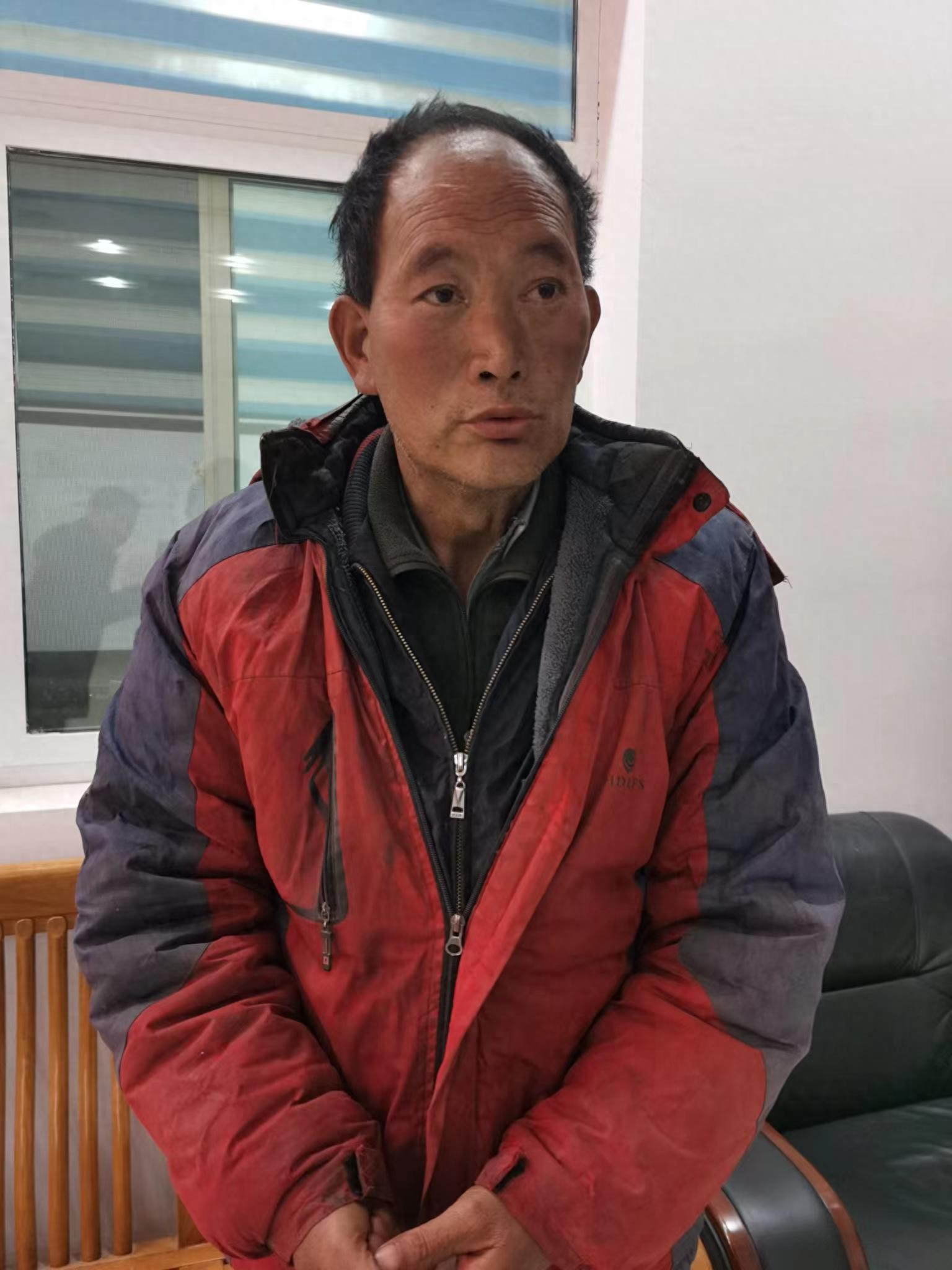 走失者照片 恩施州寻亲：五旬男子被救助，自述叫...