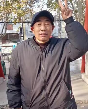 走失者照片 济宁市急寻：六旬老人走失，患小脑萎...