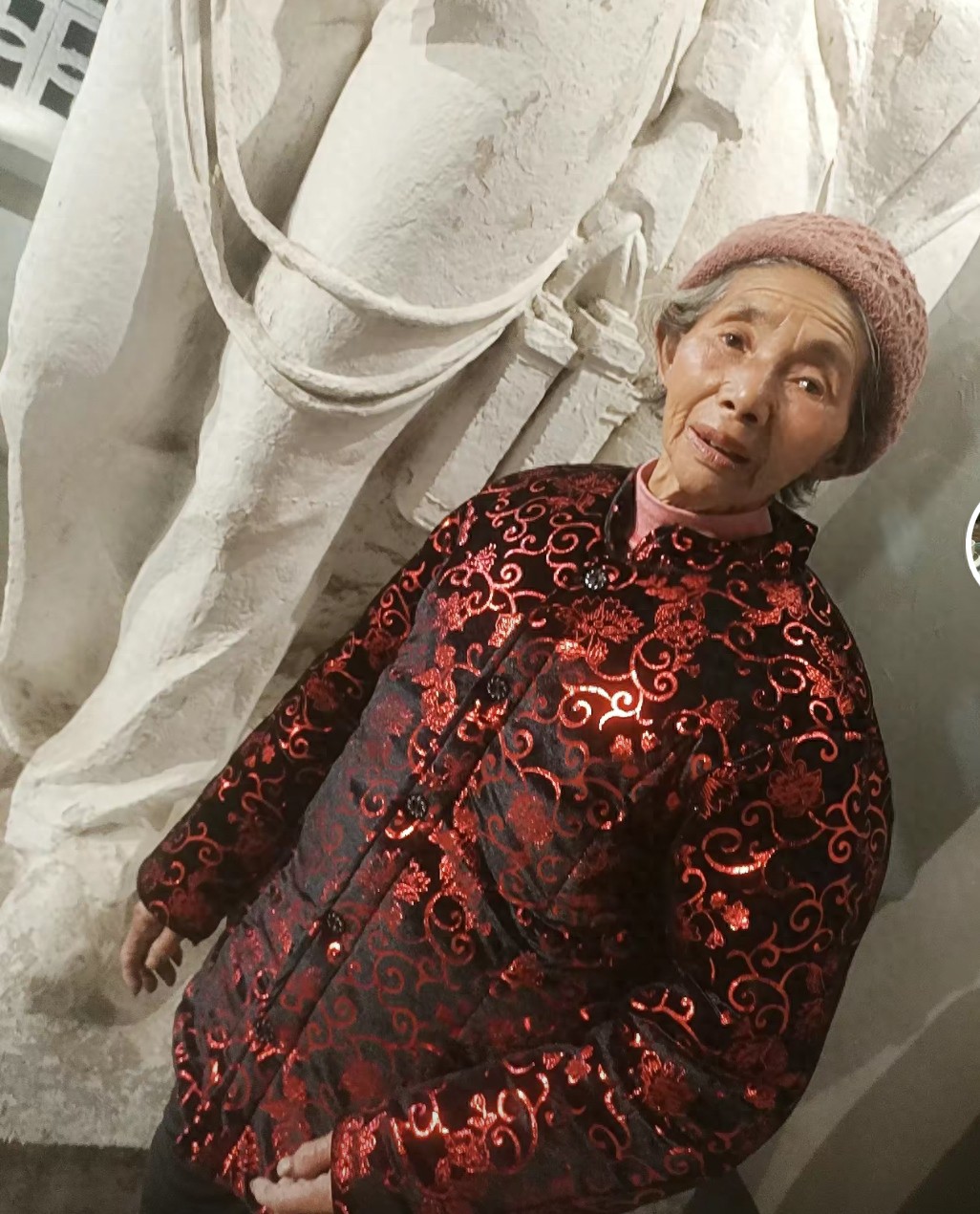 走失者照片 淮南市急寻：七旬老太失联，穿深色衣...