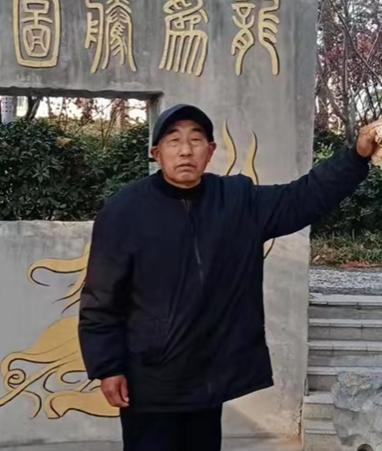 走失者照片 济宁市急寻：六旬老人走失，患小脑萎...