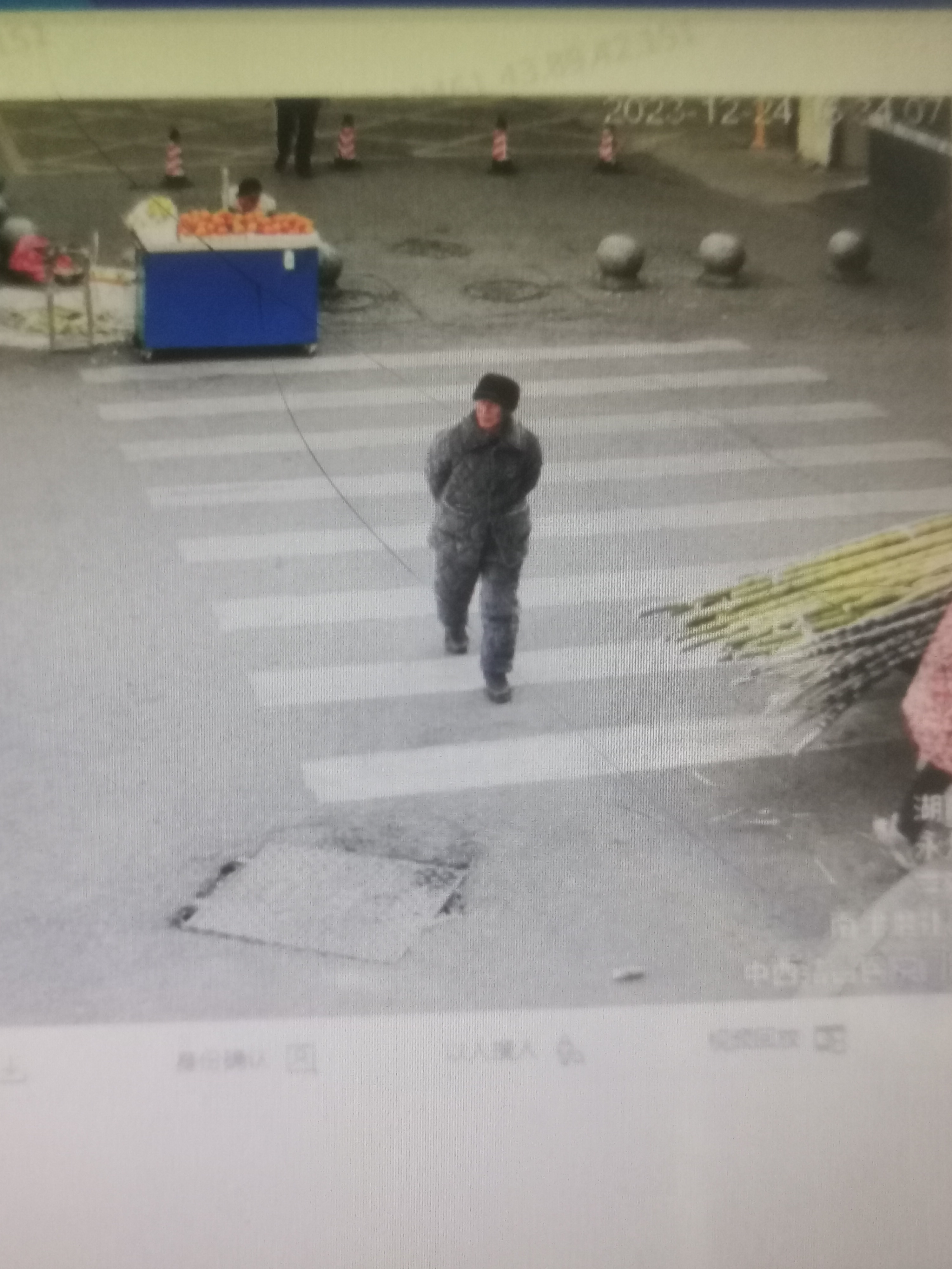 走失者照片 永州市急寻：六旬老人失联，穿灰色睡...