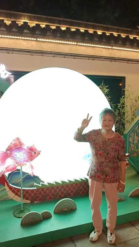 走失者照片 无锡市寻人：七旬老太走失，戴粉红色...