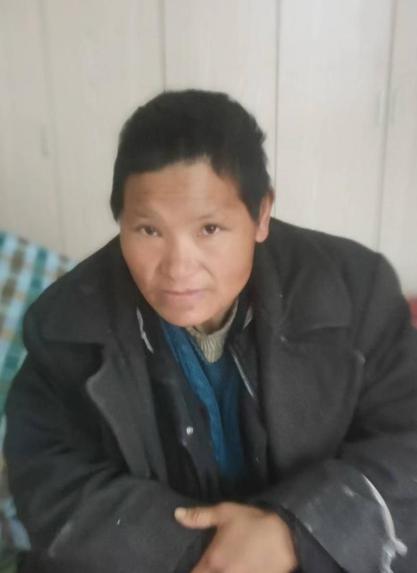 走失者照片 吉安市寻亲：中年女子被救助，穿黑色...