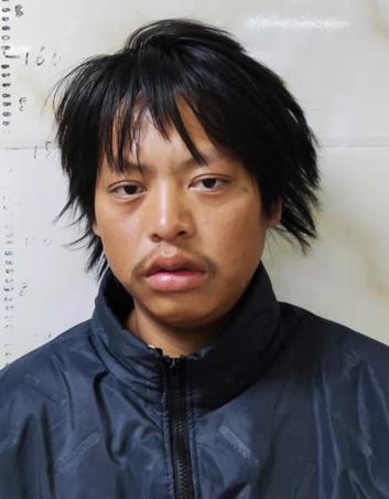走失者照片 钦州市寻亲：青年男子被救助，穿黑色...