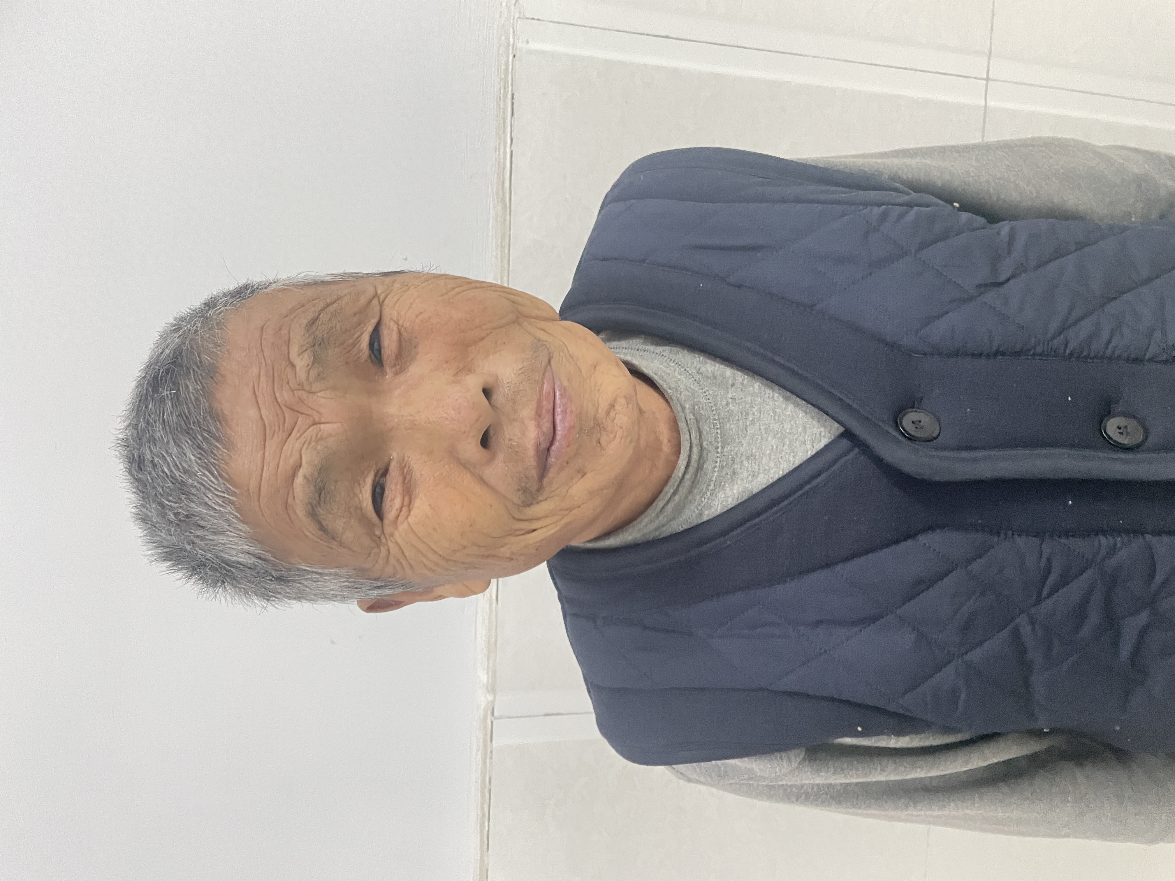 走失者照片 驻马店市寻亲：六旬老人被救助，自述...