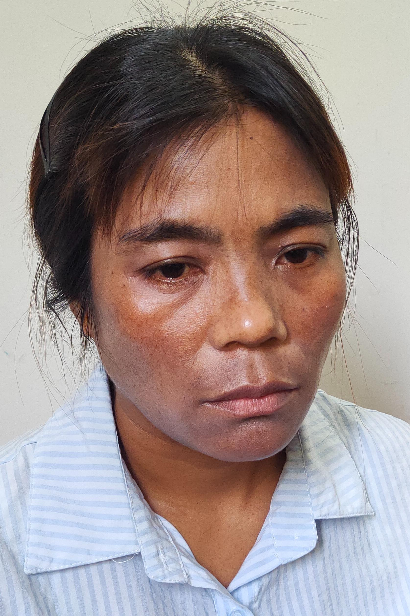 走失者照片 杭州市寻亲：中年女子被救助，高1米...