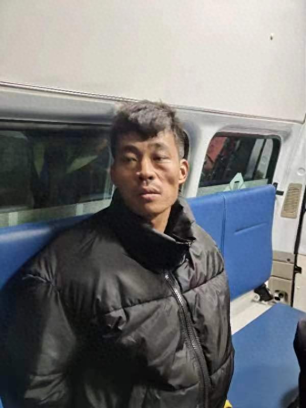 走失者照片 湛江市青年男子被救助，穿黑色羽绒服...