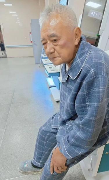 走失者照片 商丘市寻人：七旬老人走失，拄拐，穿...