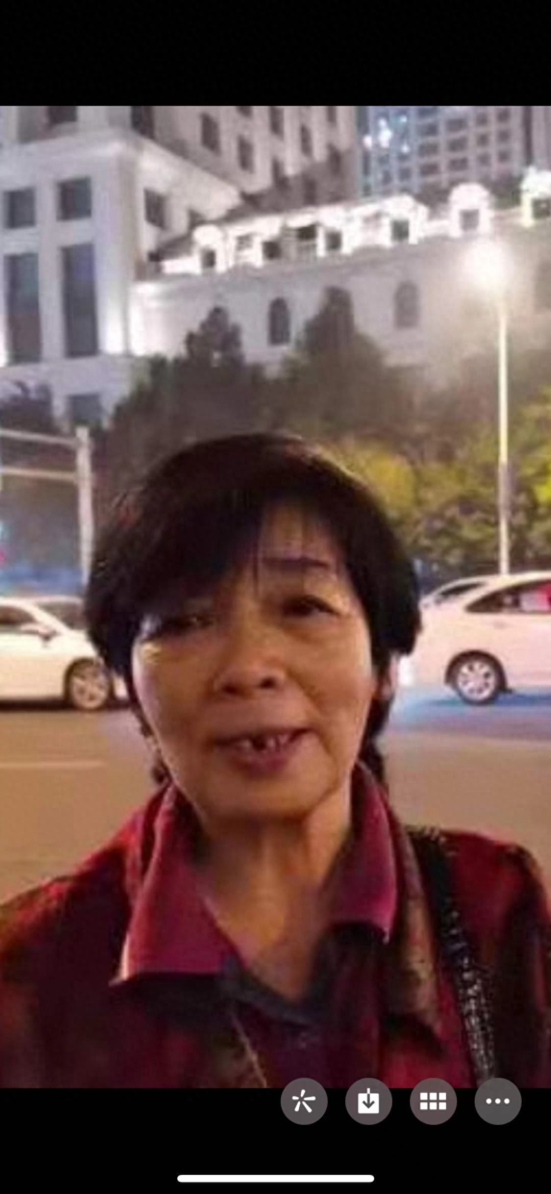 走失者照片 天津市急寻：六旬老太走失，患小脑萎...
