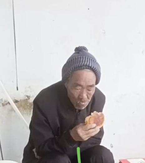 走失者照片 晋城市寻人：七旬老人走失多日，穿黑...