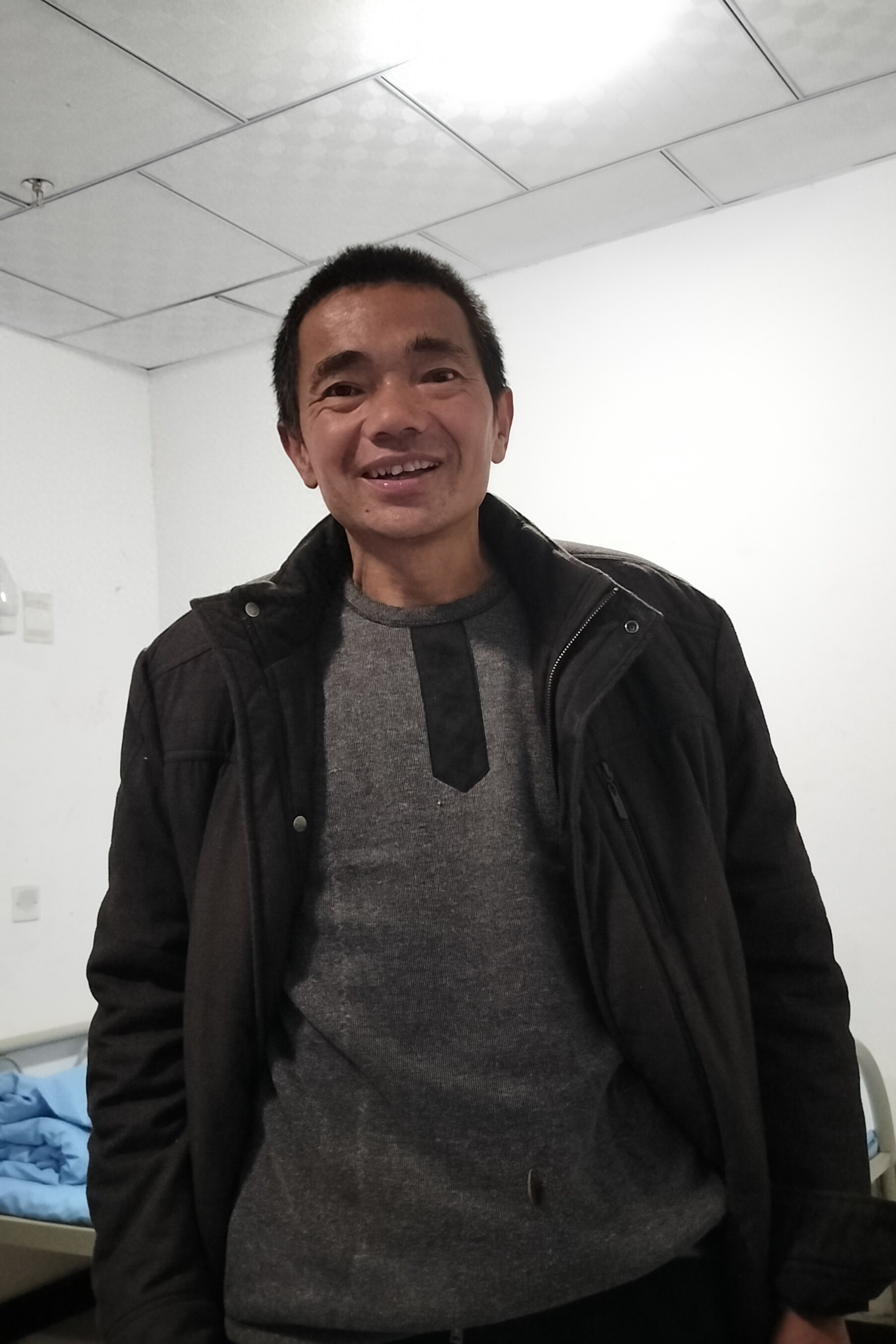 走失者照片 喀什地区寻亲：中年男子被救助，自述...