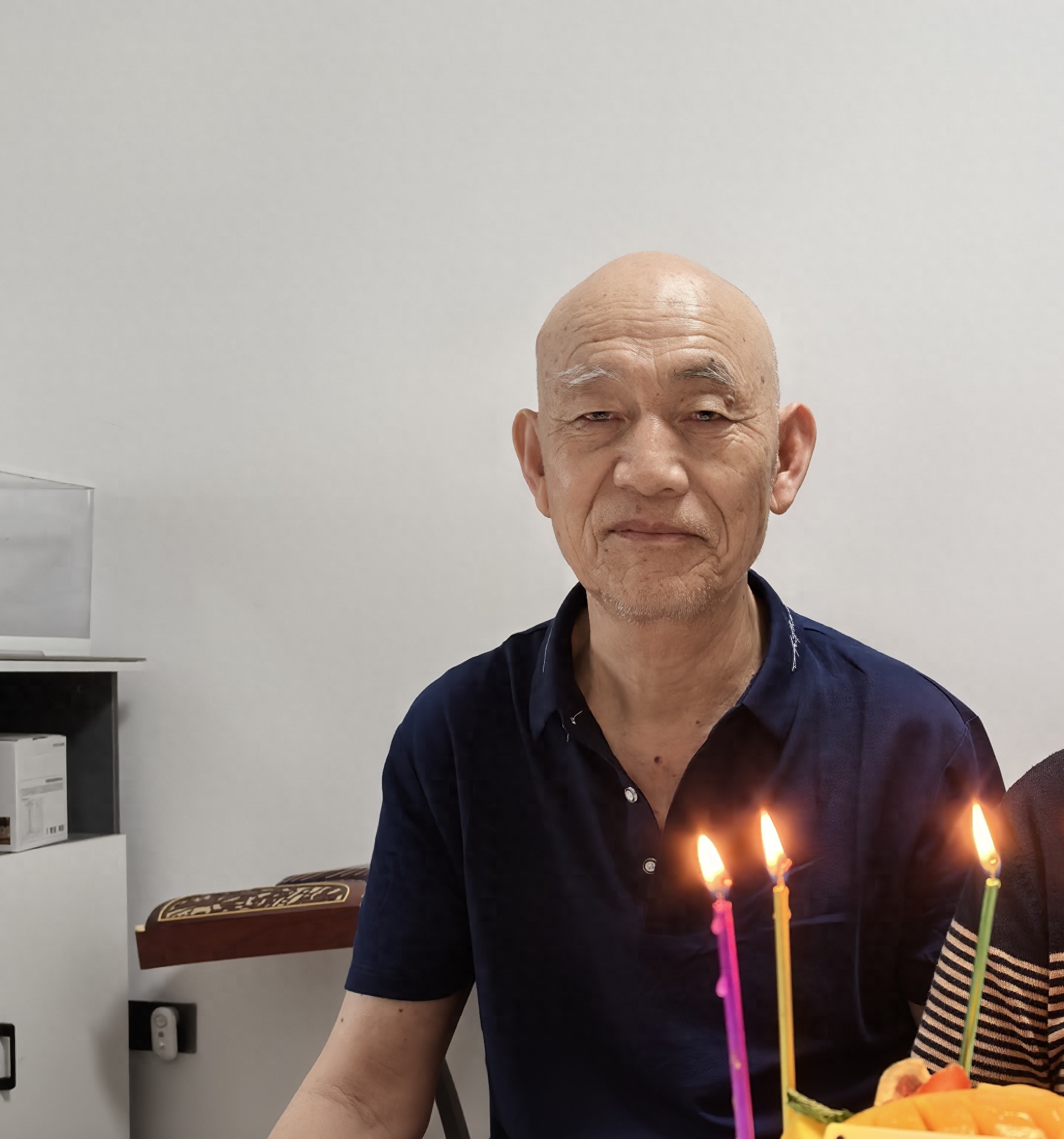 走失者照片 福州市寻人：七旬老人走失，穿蓝色T...