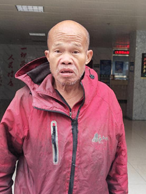走失者照片 南平市寻亲：六旬老人被救助，高1米...