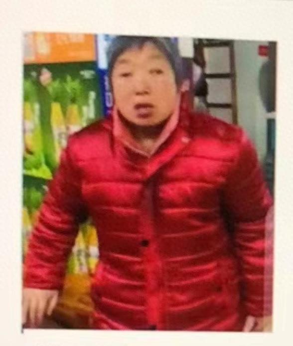 走失者照片 达州市寻人：六旬老太走失，穿米白色...