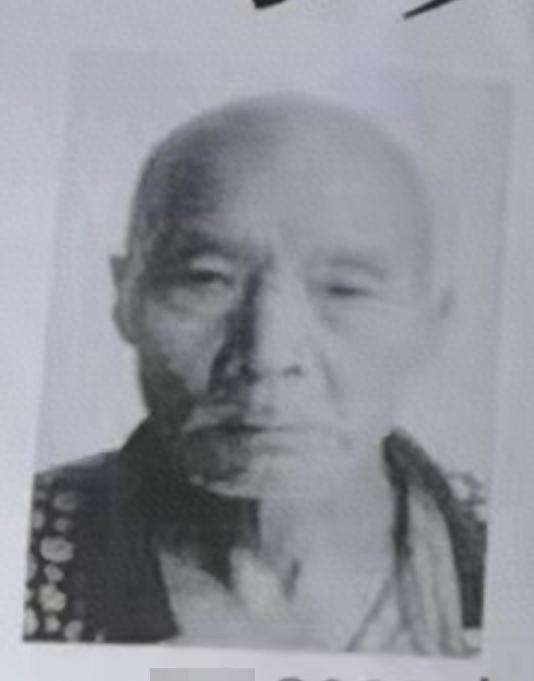 走失者照片 达州市八旬老人失联，戴蓝色帽子，穿...