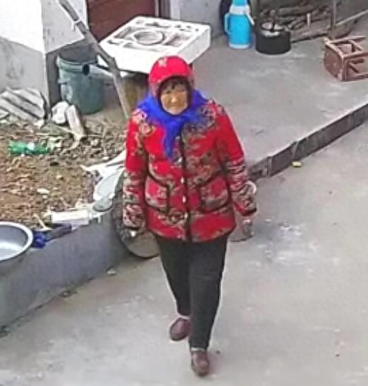 走失者照片 郑州市新密市急寻：七旬老太走失，高...