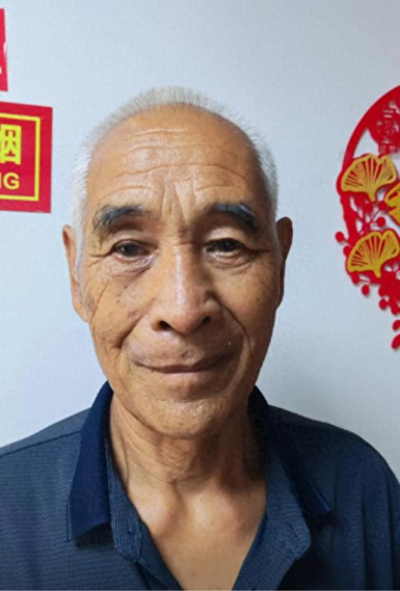 走失者照片 洛阳市寻人：七旬老人走失，穿藏蓝色...