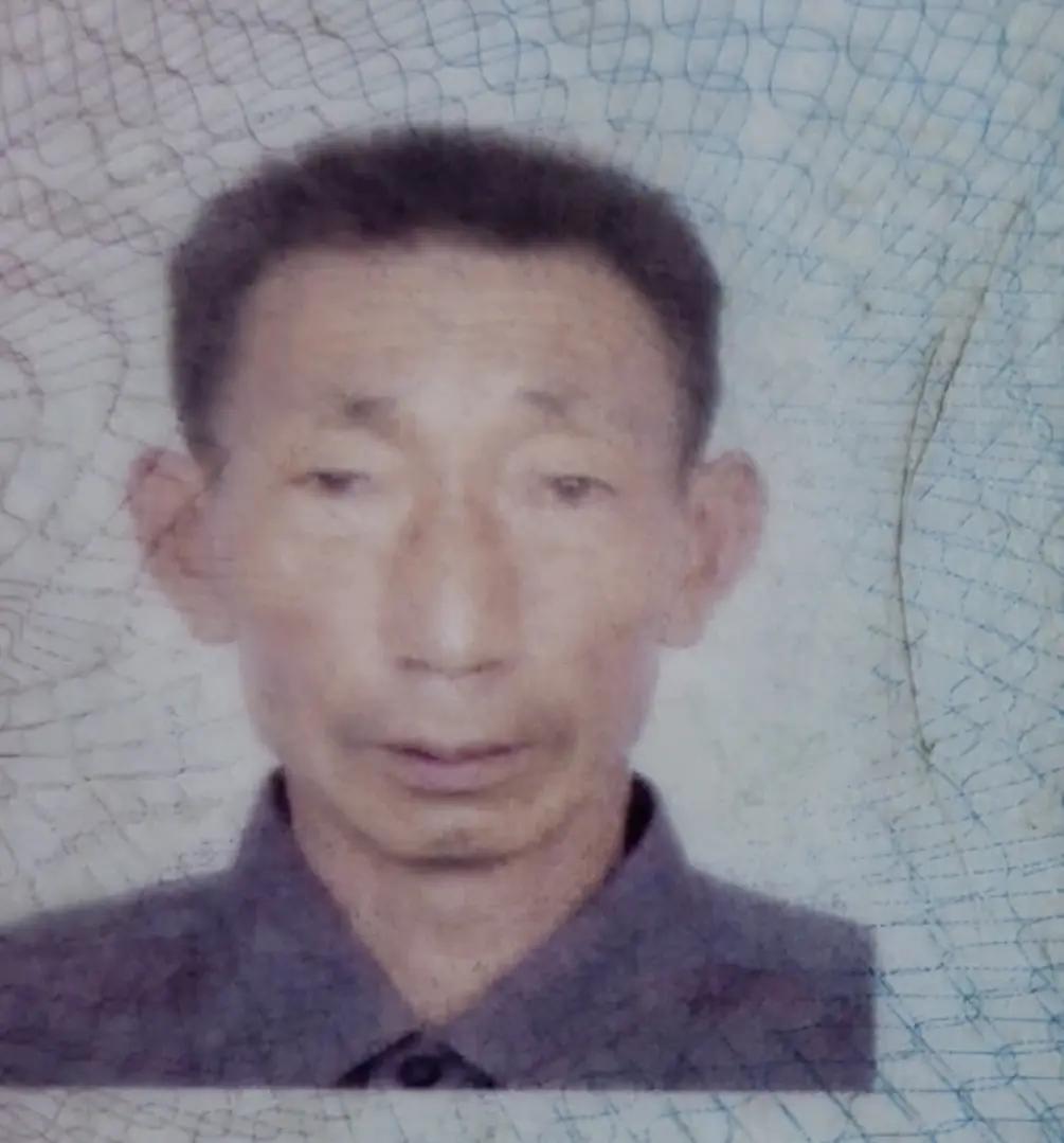 走失者照片 随州市广水市急寻：七旬老人走失，穿...