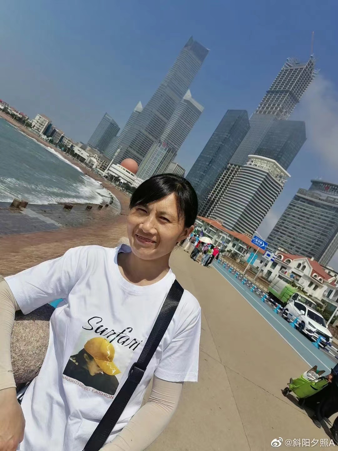 走失者照片 青岛市急寻：青年女子走失，患抑郁症...