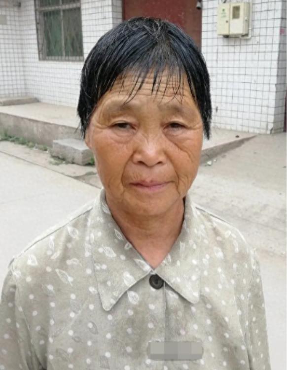 走失者照片 洛阳寻人：七旬老太走失，患脑梗，穿...