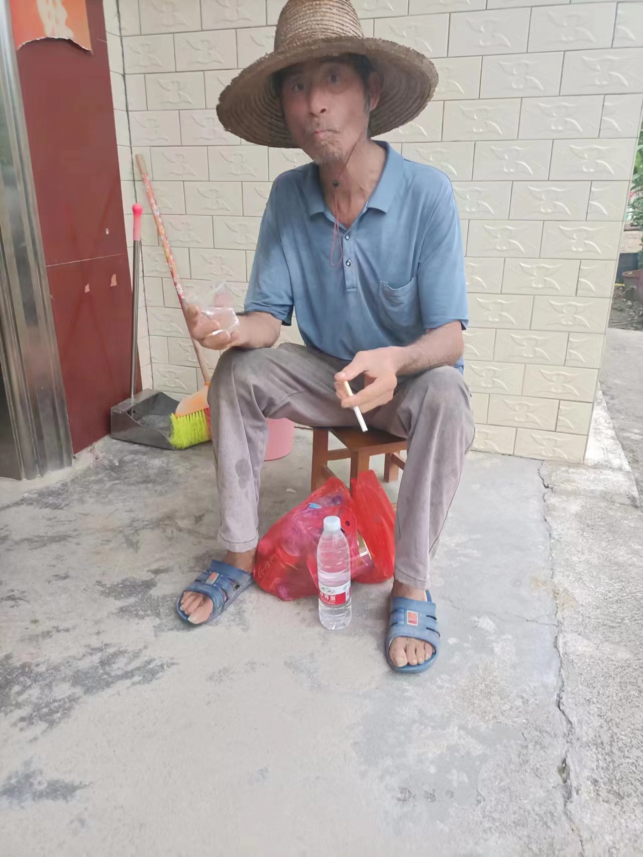 走失者照片 湛江市廉江市寻人：六旬老人失联，系...