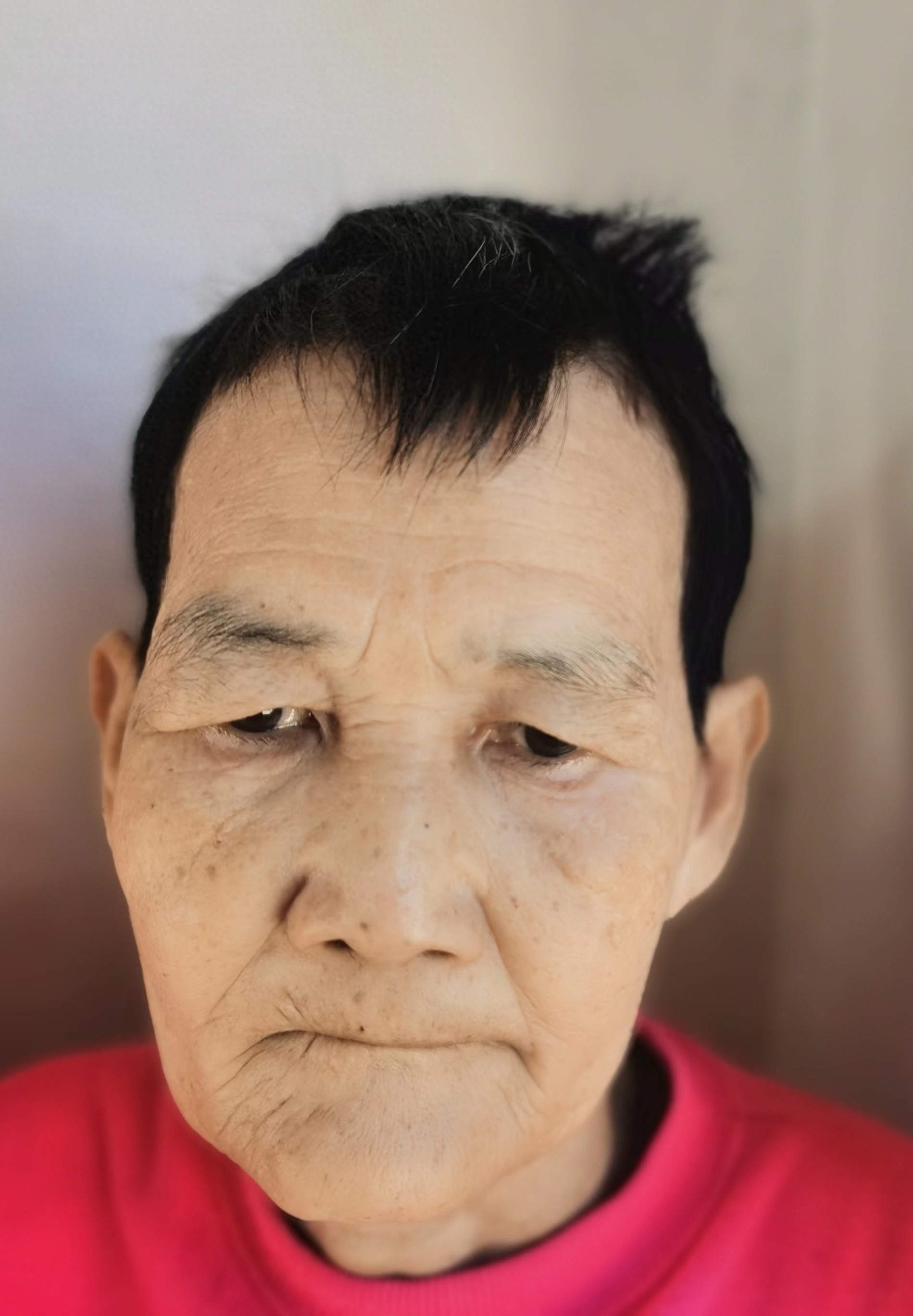 走失者照片 湛江市寻亲：六旬老太被救助多年，高...